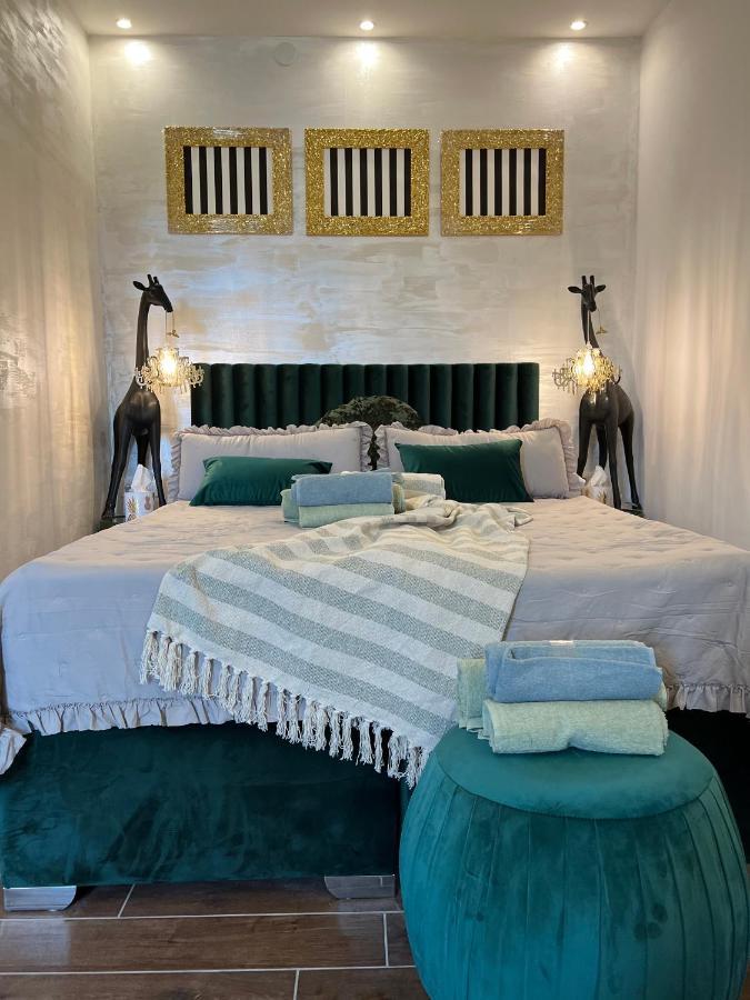 La Dolce Vita Luxury II Apartments With Best Free Private Parking In Center プーラ エクステリア 写真