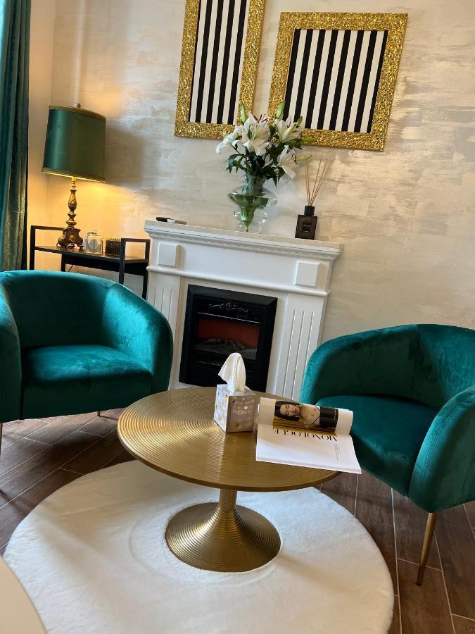 La Dolce Vita Luxury II Apartments With Best Free Private Parking In Center プーラ エクステリア 写真