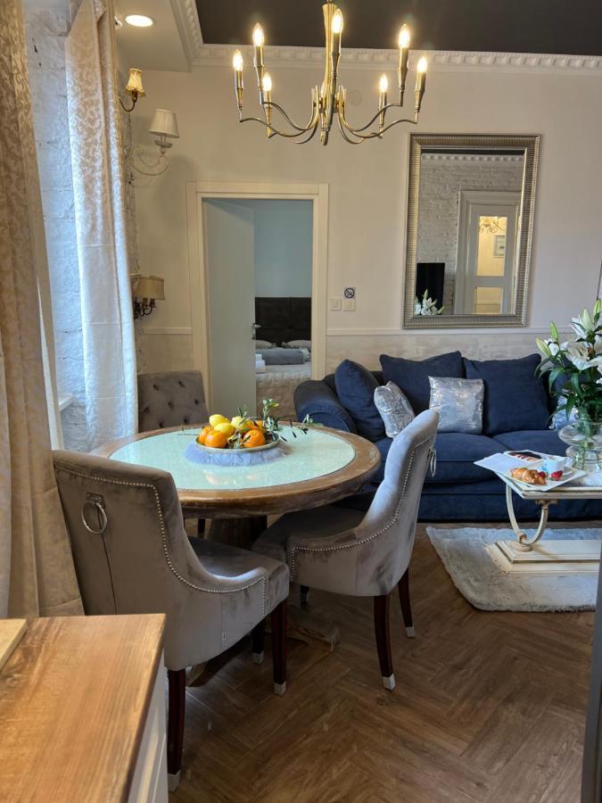 La Dolce Vita Luxury II Apartments With Best Free Private Parking In Center プーラ エクステリア 写真